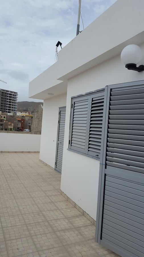 Private Apartament Celestina & Carlos Mindelo Extérieur photo