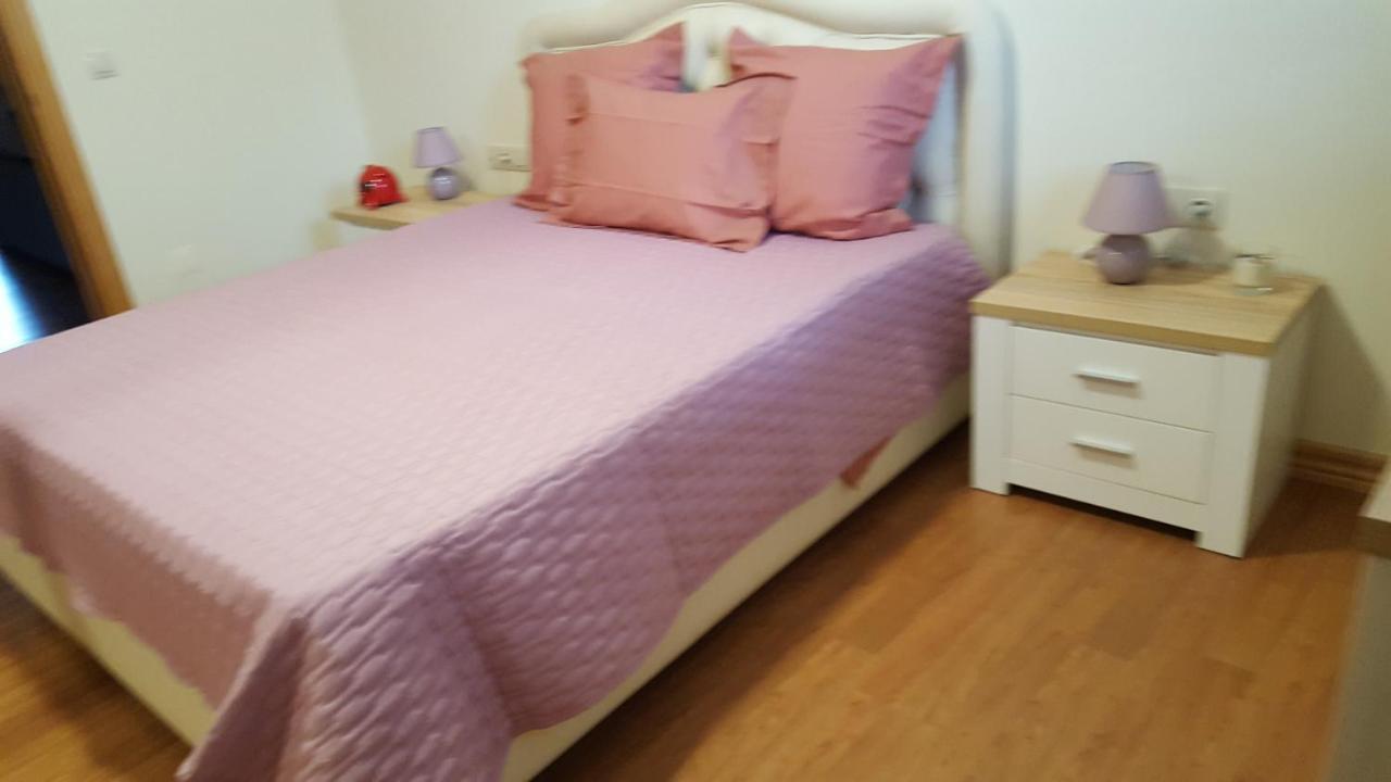 Private Apartament Celestina & Carlos Mindelo Extérieur photo